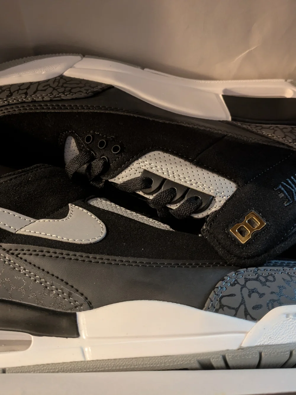 Nike Air Jordan 3 Retro Black And Grey Size 10 New In Box!